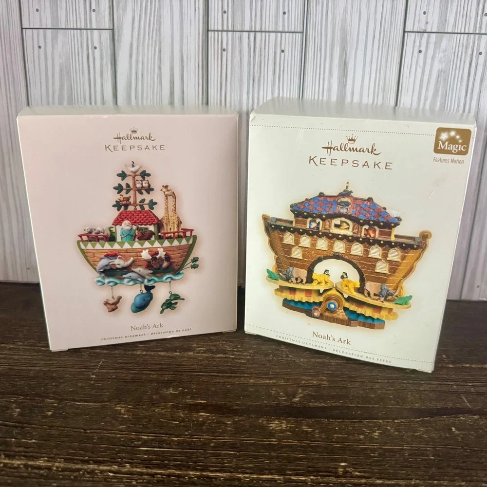 Hallmark Keepsake Noahs Ark Ornaments 2007 & 2006 Magic Motion Ken Crow Set